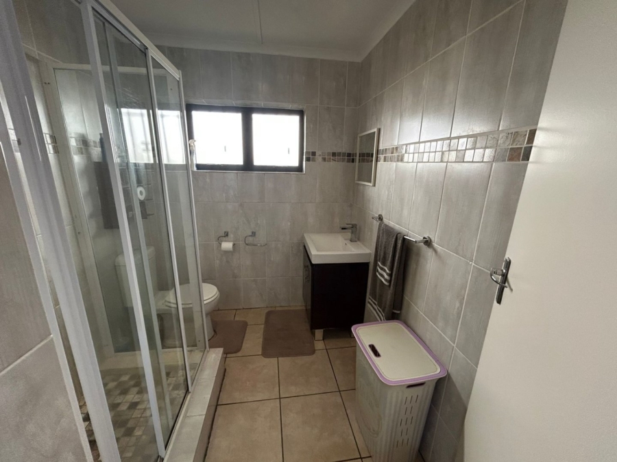 4 Bedroom Property for Sale in Palm Beach KwaZulu-Natal
