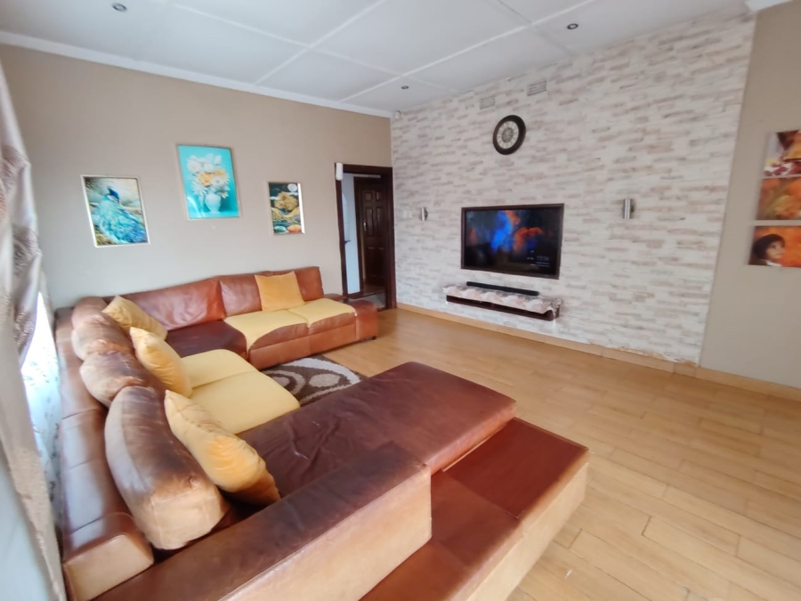 3 Bedroom Property for Sale in Ocean View KwaZulu-Natal