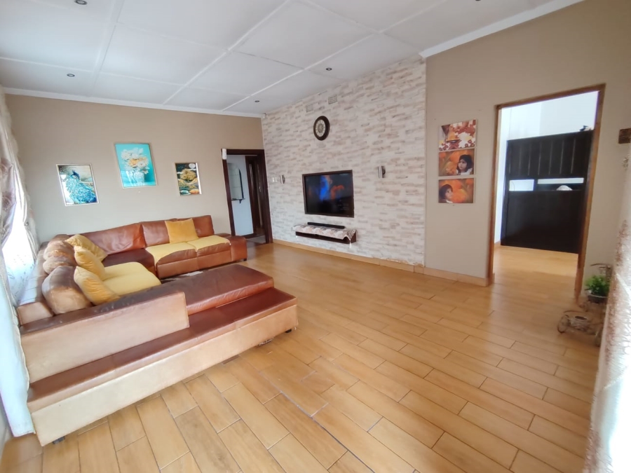 3 Bedroom Property for Sale in Ocean View KwaZulu-Natal