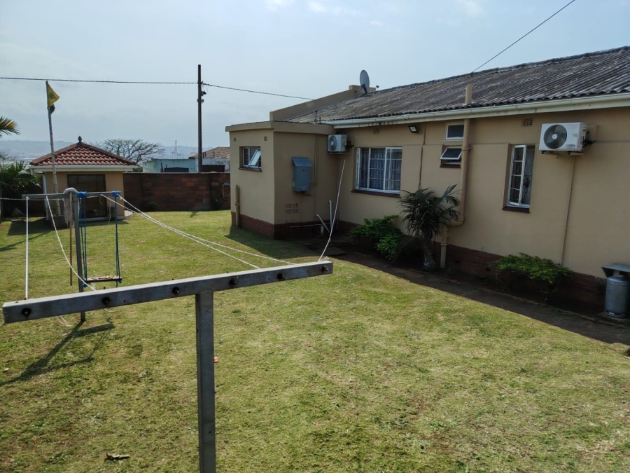 3 Bedroom Property for Sale in Ocean View KwaZulu-Natal