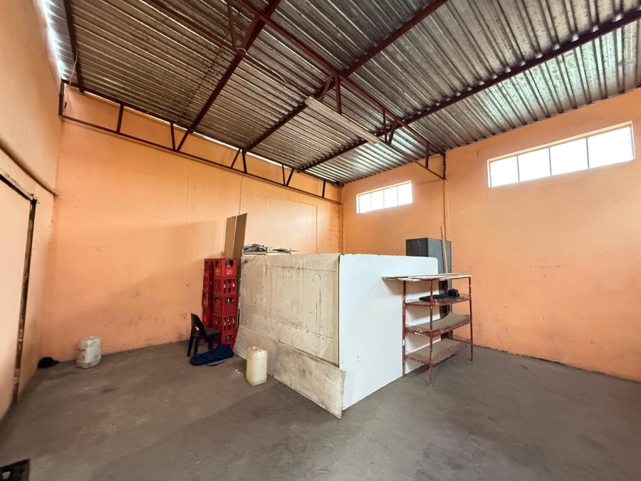 4 Bedroom Property for Sale in Blaauwbosch Laagte KwaZulu-Natal