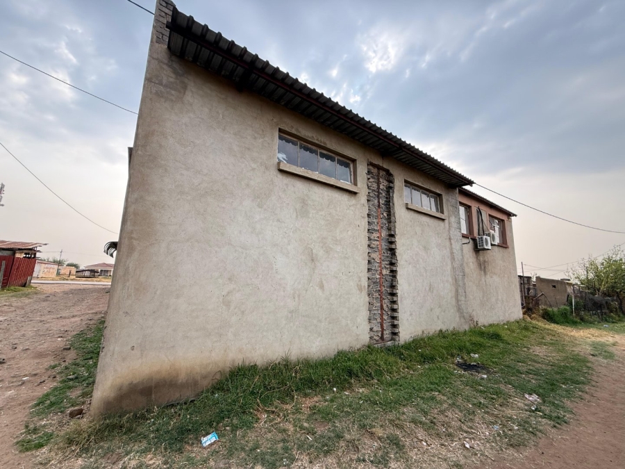 4 Bedroom Property for Sale in Blaauwbosch Laagte KwaZulu-Natal