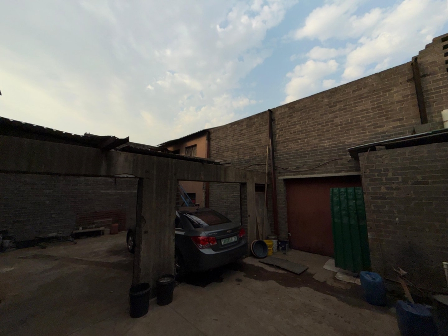4 Bedroom Property for Sale in Blaauwbosch Laagte KwaZulu-Natal