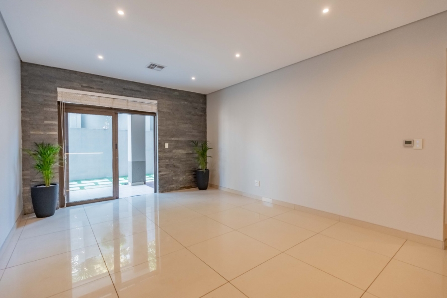4 Bedroom Property for Sale in Izinga KwaZulu-Natal