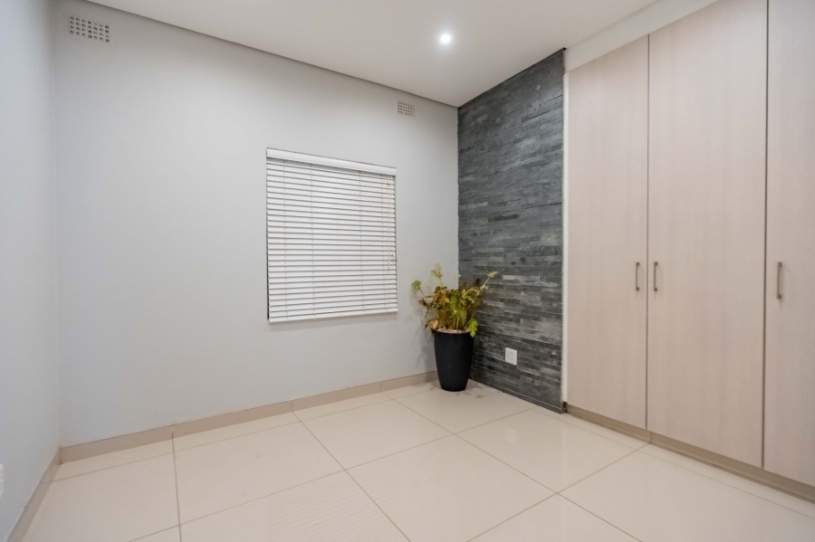 4 Bedroom Property for Sale in Izinga KwaZulu-Natal