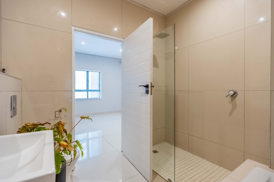 4 Bedroom Property for Sale in Izinga KwaZulu-Natal