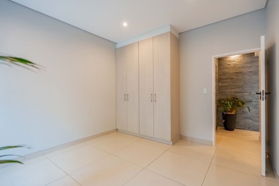 4 Bedroom Property for Sale in Izinga KwaZulu-Natal