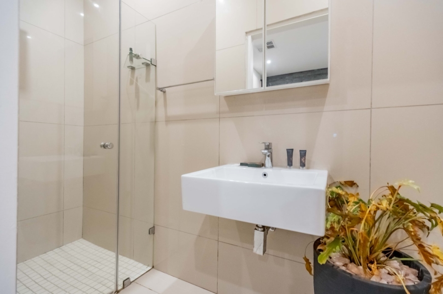 4 Bedroom Property for Sale in Izinga KwaZulu-Natal