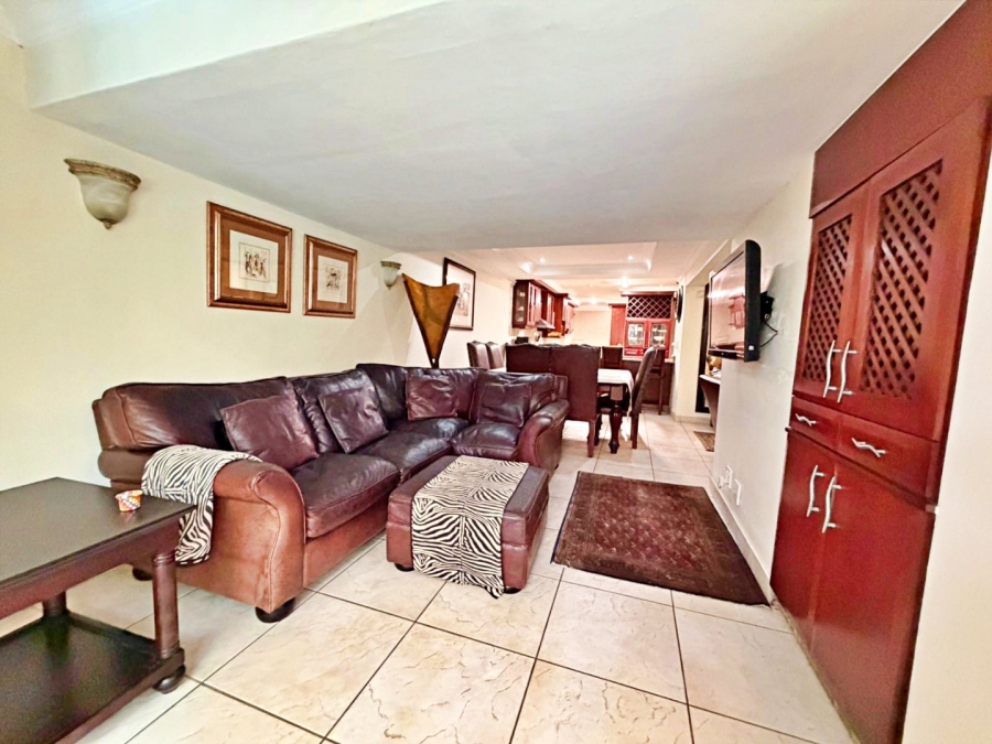4 Bedroom Property for Sale in Umhlanga KwaZulu-Natal