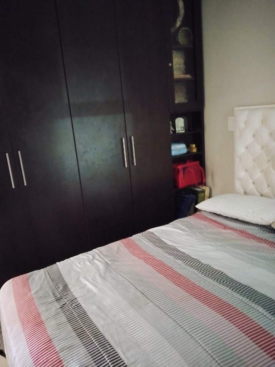 2 Bedroom Property for Sale in Umhlanga Ridge KwaZulu-Natal