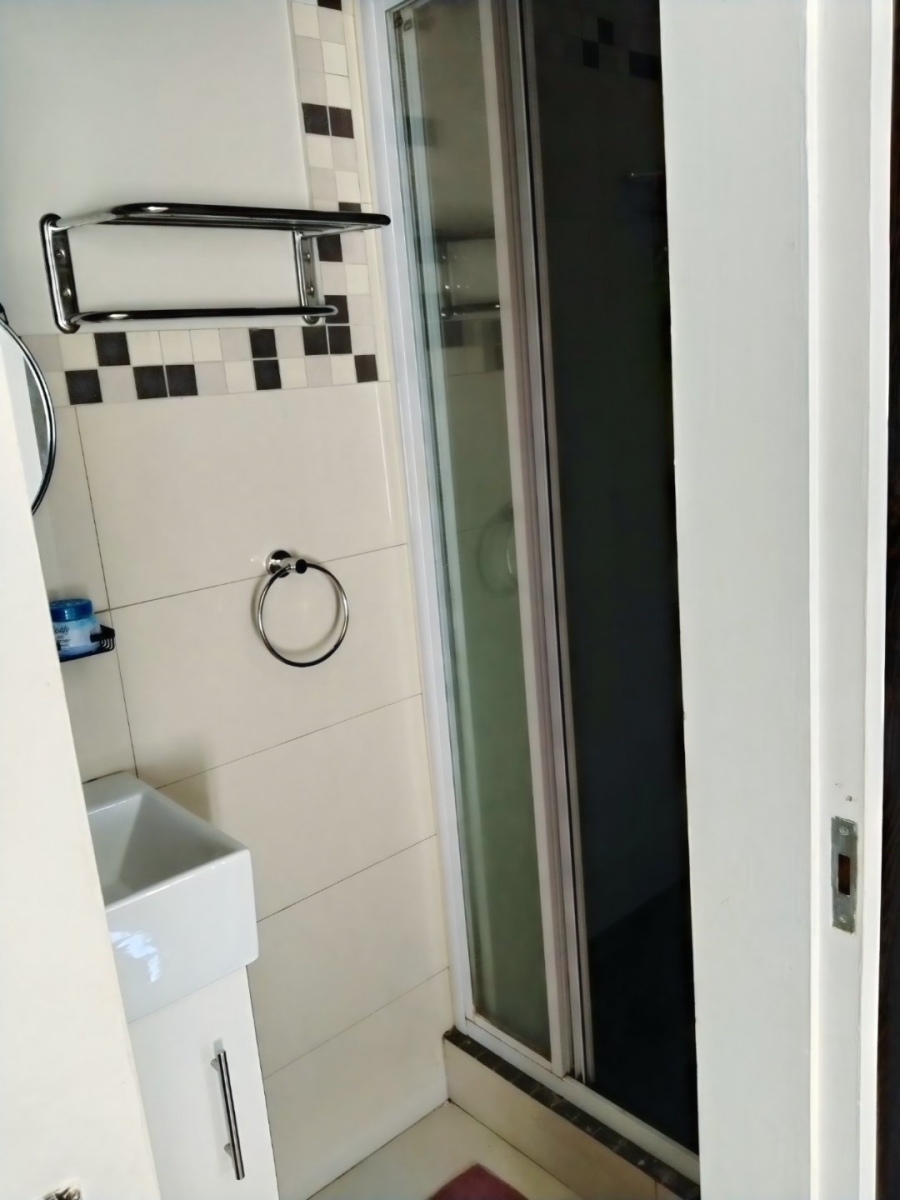 2 Bedroom Property for Sale in Umhlanga Ridge KwaZulu-Natal
