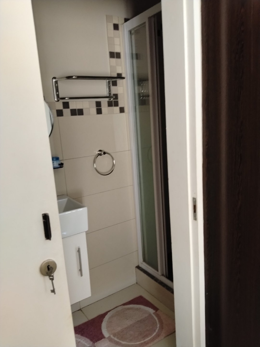 2 Bedroom Property for Sale in Umhlanga Ridge KwaZulu-Natal