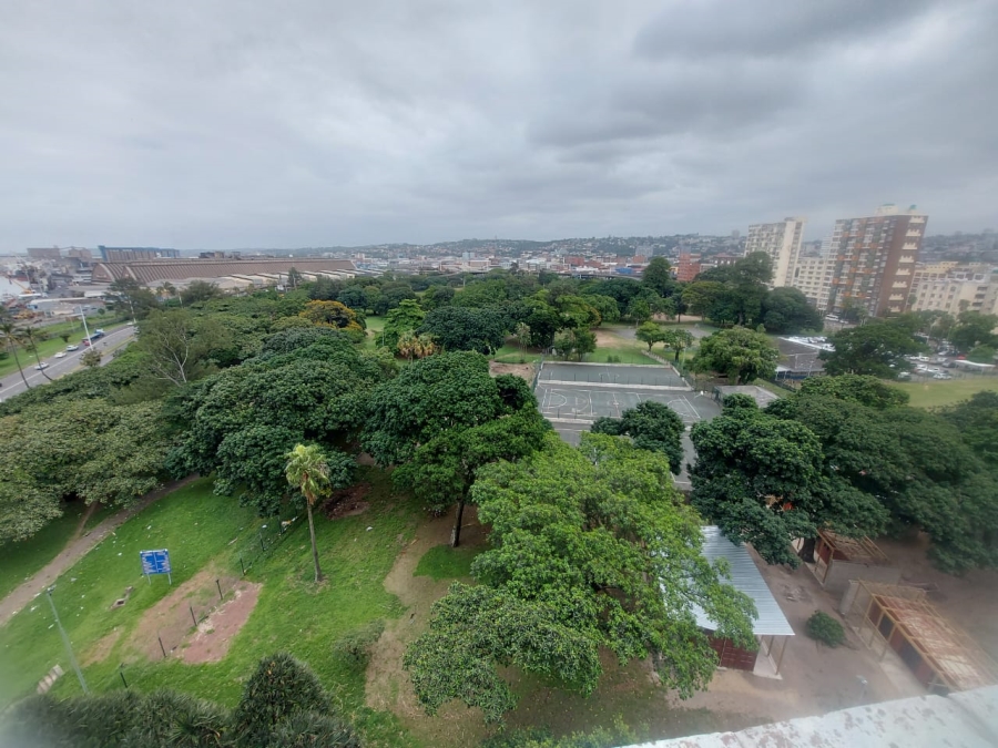 2 Bedroom Property for Sale in Durban Central KwaZulu-Natal