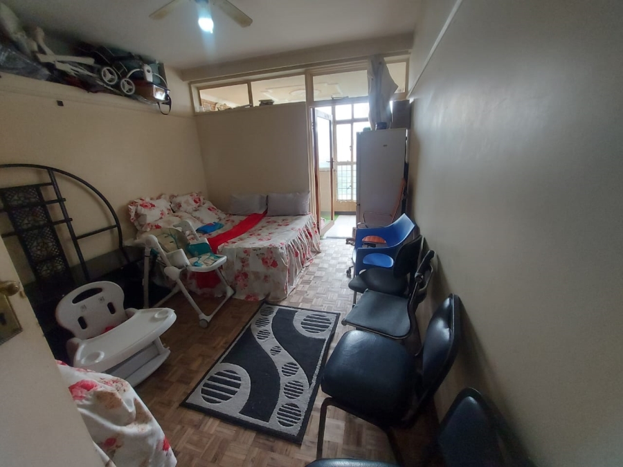 2 Bedroom Property for Sale in Durban Central KwaZulu-Natal