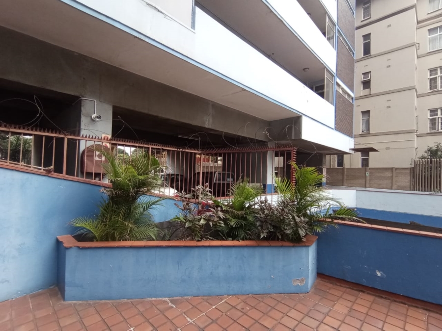 2 Bedroom Property for Sale in Durban Central KwaZulu-Natal
