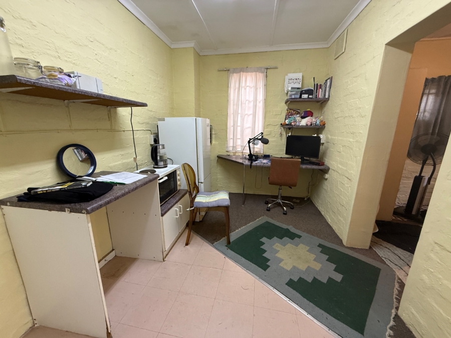 5 Bedroom Property for Sale in Scottsville KwaZulu-Natal