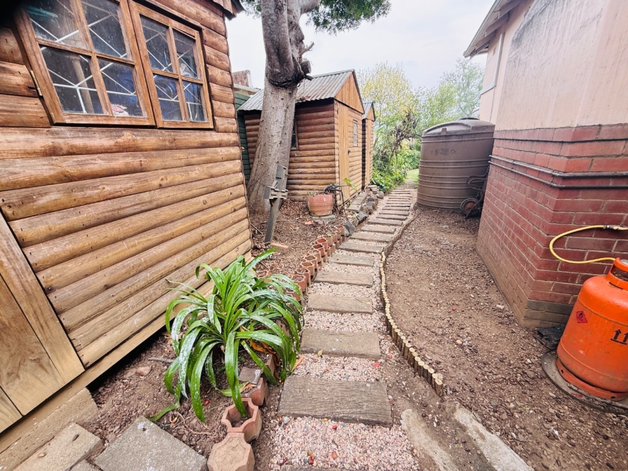 5 Bedroom Property for Sale in Scottsville KwaZulu-Natal