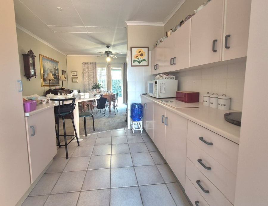 2 Bedroom Property for Sale in Aviary Hill KwaZulu-Natal