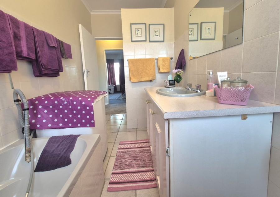 2 Bedroom Property for Sale in Aviary Hill KwaZulu-Natal