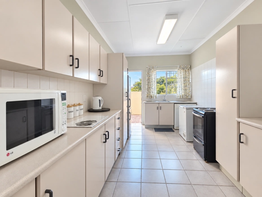 2 Bedroom Property for Sale in Aviary Hill KwaZulu-Natal