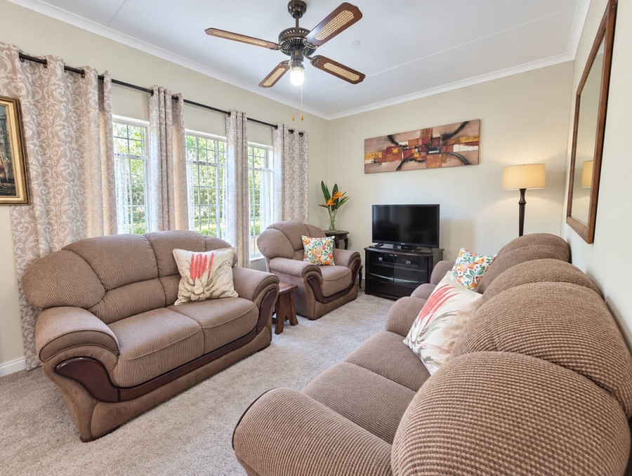 2 Bedroom Property for Sale in Aviary Hill KwaZulu-Natal