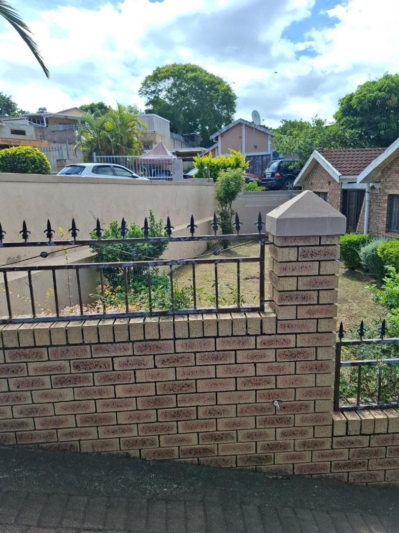 3 Bedroom Property for Sale in Parkgate KwaZulu-Natal