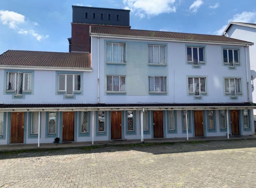 1 Bedroom Property for Sale in Scottsville KwaZulu-Natal