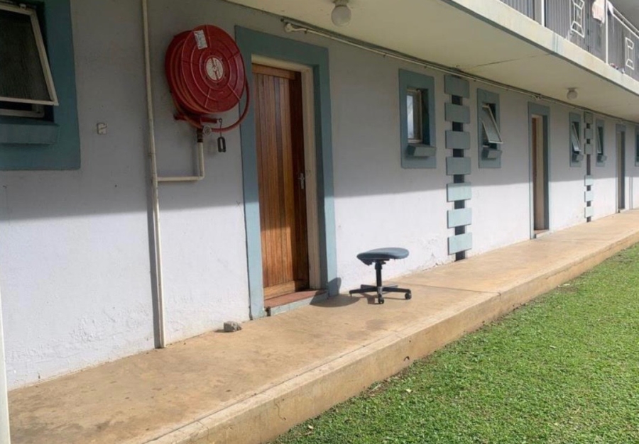 1 Bedroom Property for Sale in Scottsville KwaZulu-Natal