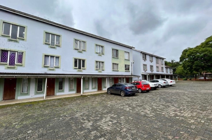 1 Bedroom Property for Sale in Scottsville KwaZulu-Natal