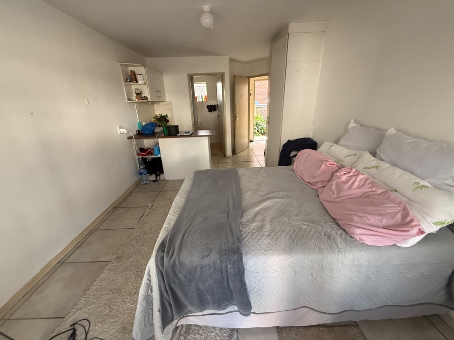 1 Bedroom Property for Sale in Scottsville KwaZulu-Natal
