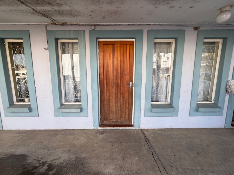 1 Bedroom Property for Sale in Scottsville KwaZulu-Natal