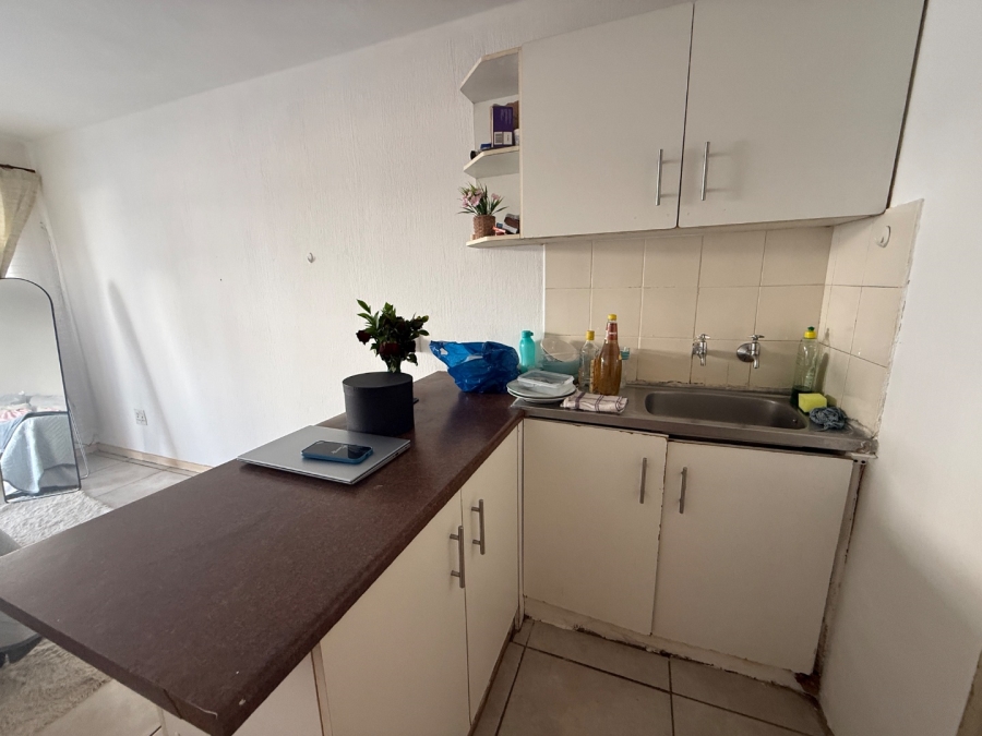 1 Bedroom Property for Sale in Scottsville KwaZulu-Natal