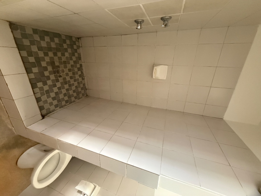 1 Bedroom Property for Sale in Scottsville KwaZulu-Natal