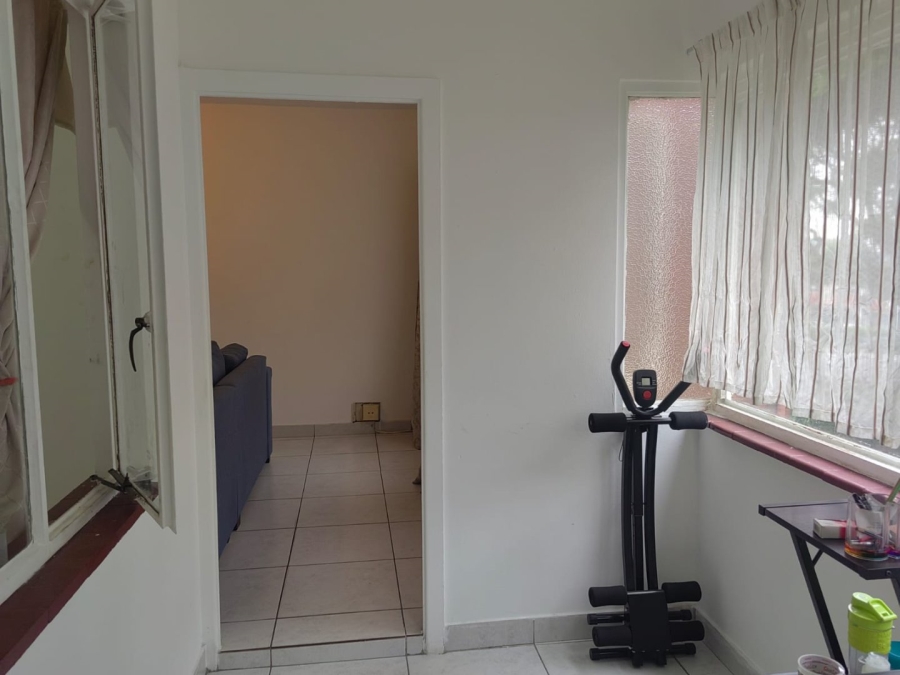 2 Bedroom Property for Sale in Umbilo KwaZulu-Natal