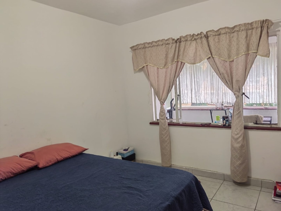 2 Bedroom Property for Sale in Umbilo KwaZulu-Natal
