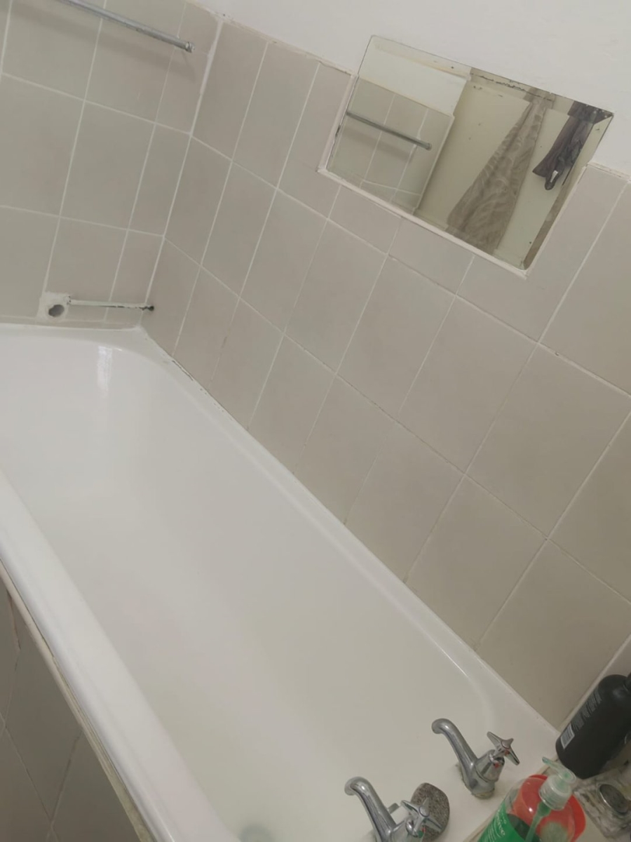 2 Bedroom Property for Sale in Umbilo KwaZulu-Natal