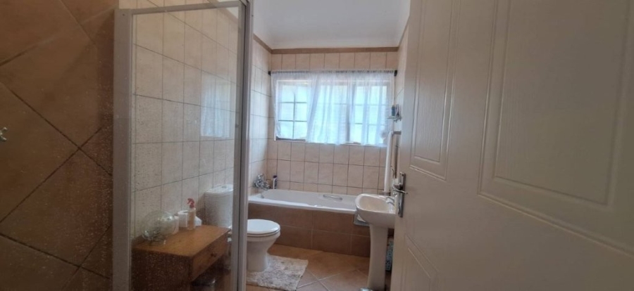 3 Bedroom Property for Sale in Pumula KwaZulu-Natal
