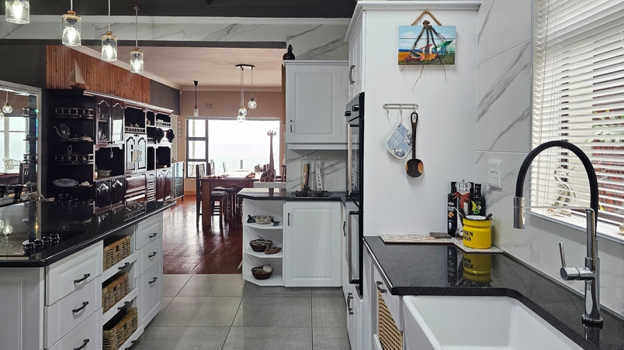 3 Bedroom Property for Sale in Lawrence Rocks KwaZulu-Natal
