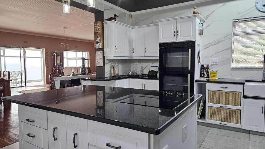3 Bedroom Property for Sale in Lawrence Rocks KwaZulu-Natal