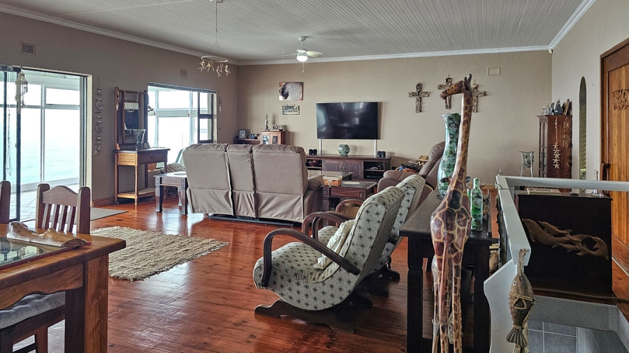 3 Bedroom Property for Sale in Lawrence Rocks KwaZulu-Natal