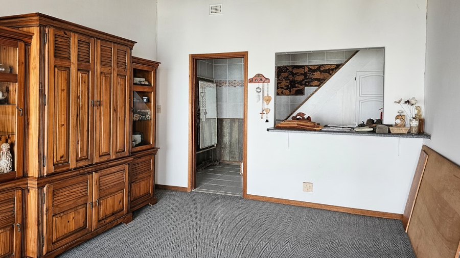 3 Bedroom Property for Sale in Lawrence Rocks KwaZulu-Natal