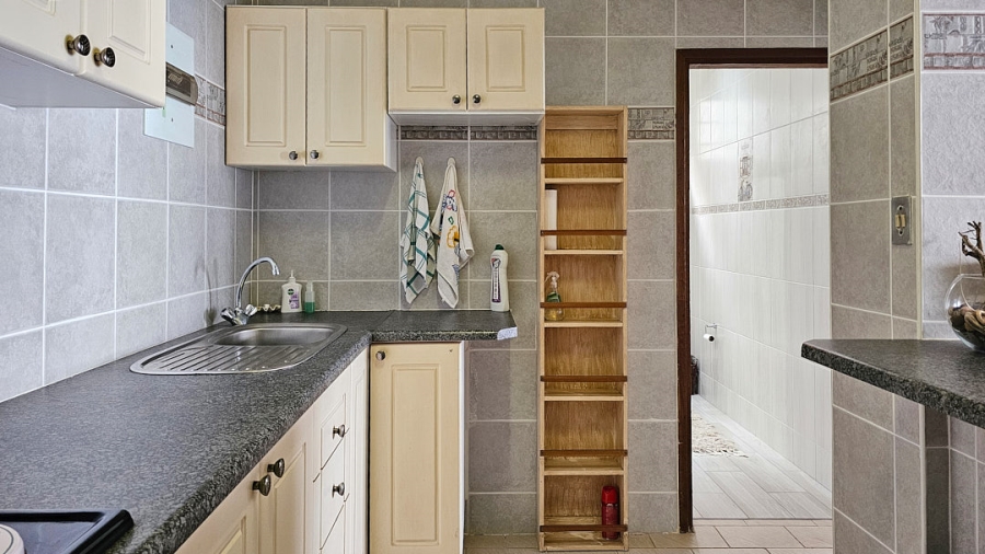 3 Bedroom Property for Sale in Lawrence Rocks KwaZulu-Natal