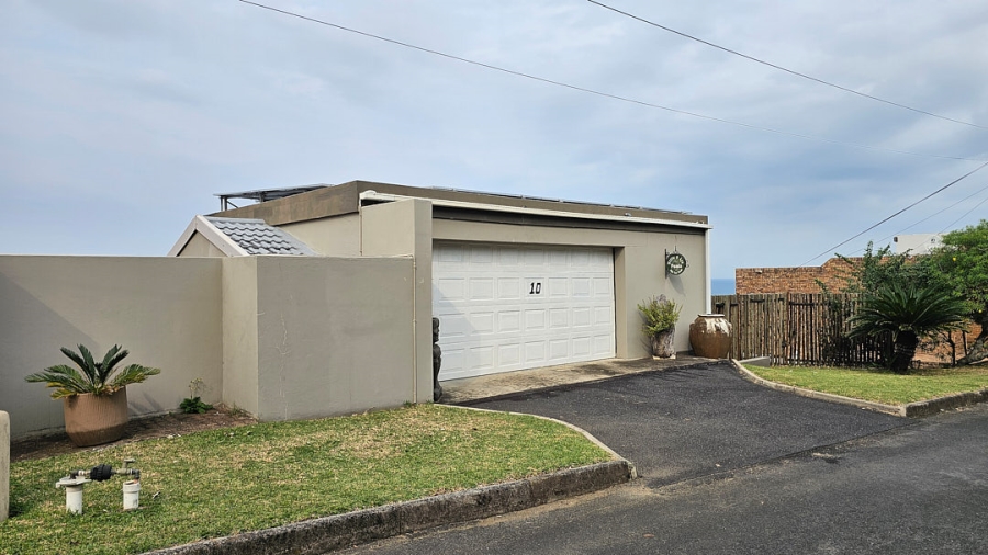 3 Bedroom Property for Sale in Lawrence Rocks KwaZulu-Natal
