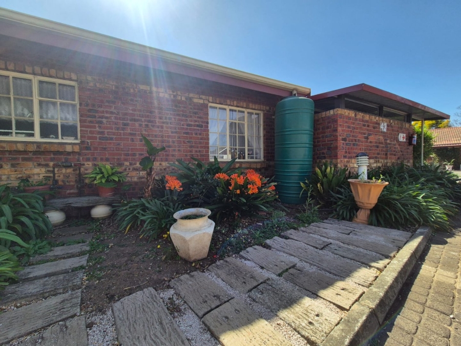 1 Bedroom Property for Sale in Newcastle KwaZulu-Natal