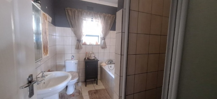 3 Bedroom Property for Sale in Hibberdene KwaZulu-Natal