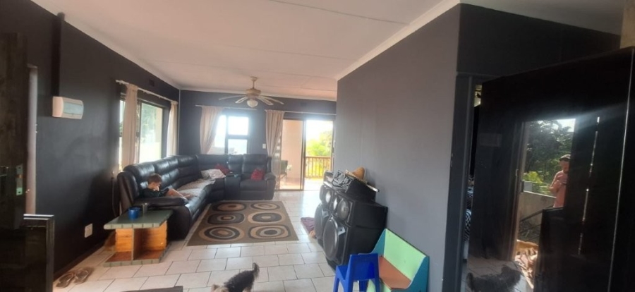 3 Bedroom Property for Sale in Hibberdene KwaZulu-Natal