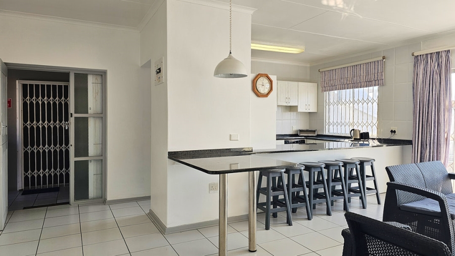 3 Bedroom Property for Sale in St Michaels On Sea KwaZulu-Natal