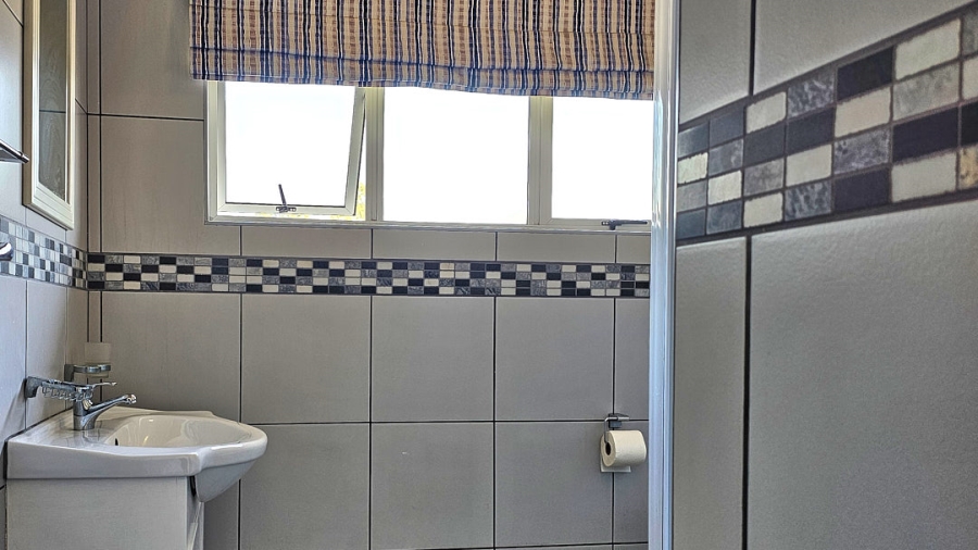 3 Bedroom Property for Sale in St Michaels On Sea KwaZulu-Natal