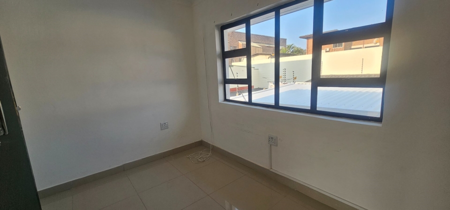 2 Bedroom Property for Sale in Essenwood KwaZulu-Natal
