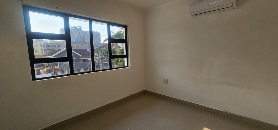 2 Bedroom Property for Sale in Essenwood KwaZulu-Natal